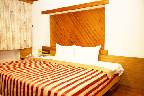 ז'ונגלי Shanghai Hotel מראה חיצוני תמונה