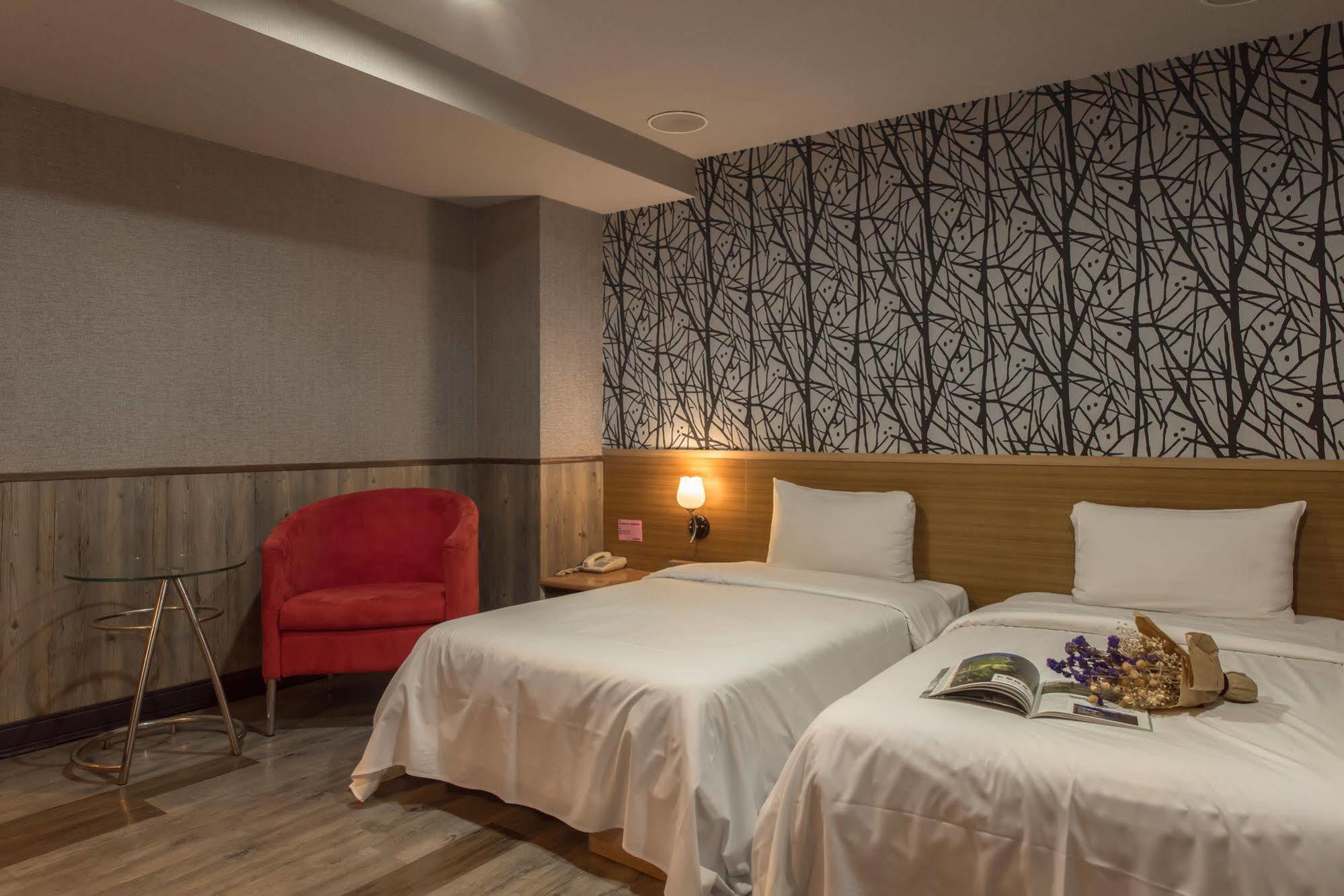 ז'ונגלי Shanghai Hotel מראה חיצוני תמונה